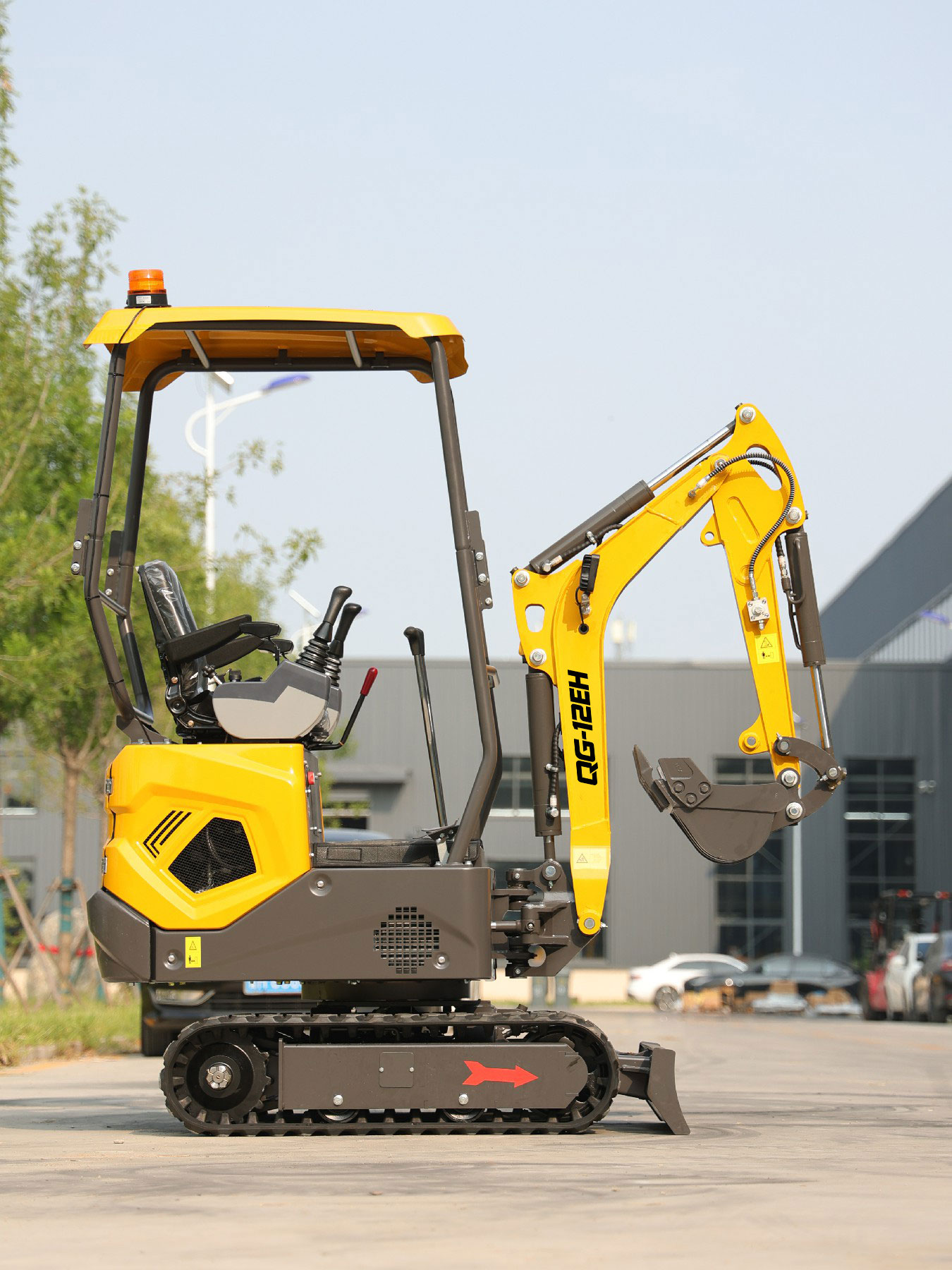 QINGONG QG-12EH MINI EXCAVATOR