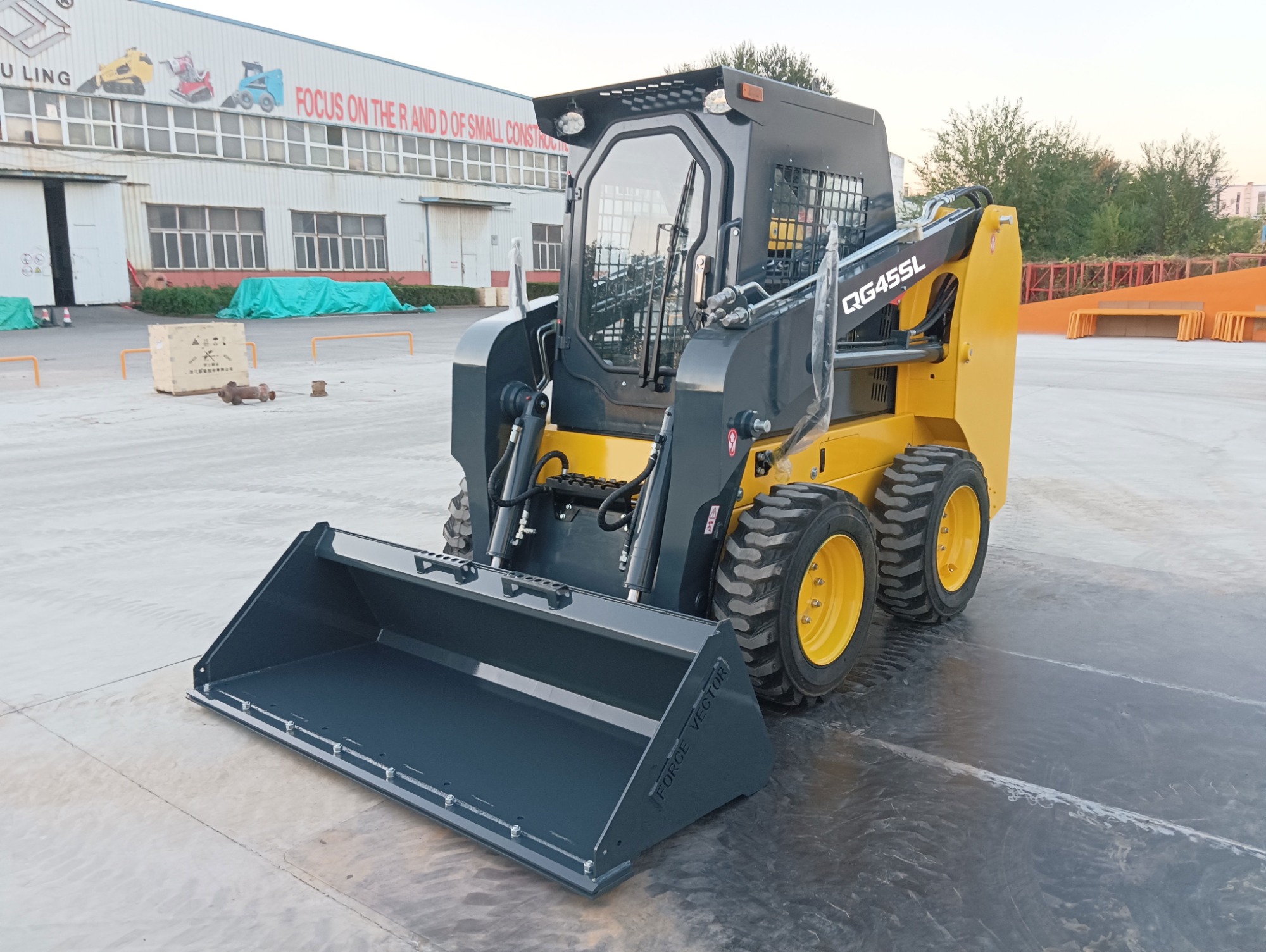 QINGONG QG45SL SKIP STEER LOADER