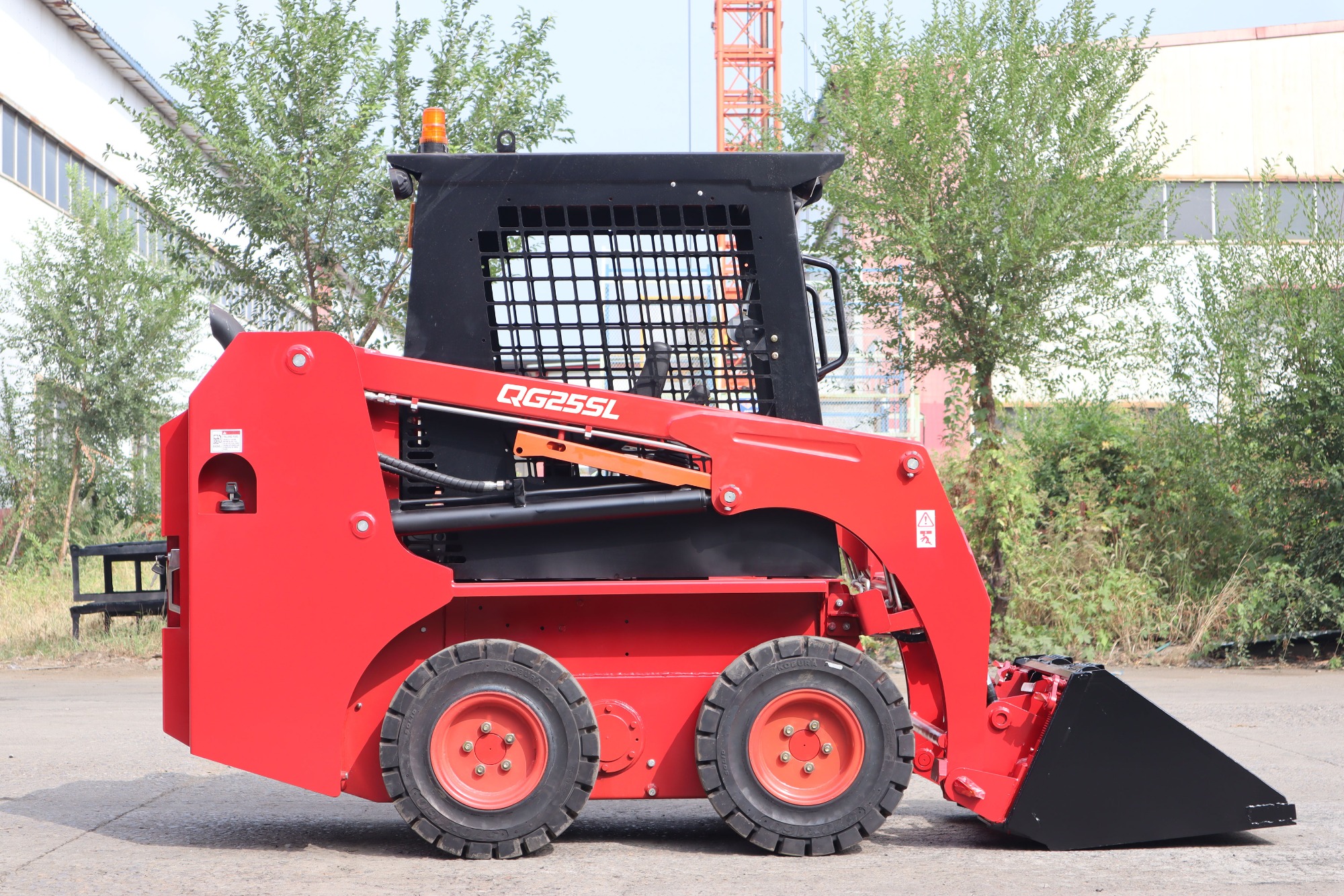 QINGONG QG25SL SKIP STEER LOADER