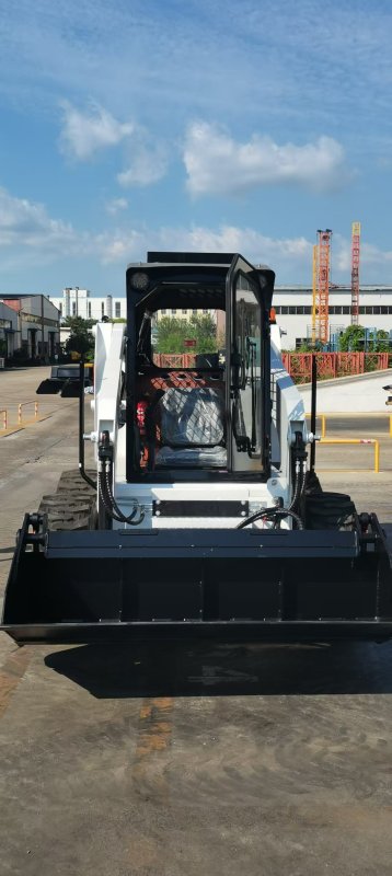 QINGONG QG45V/QG60SL SKIP STEER LOADER