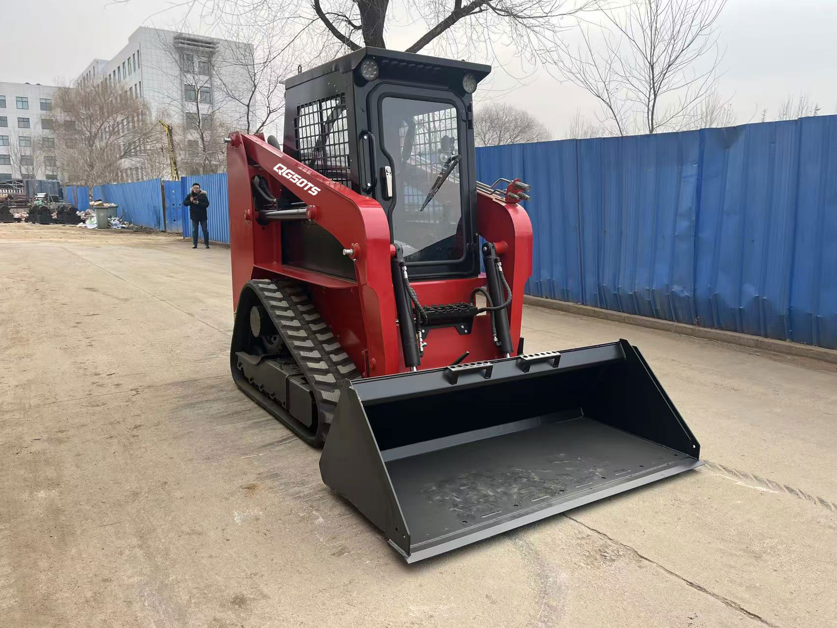 QINGONG QG50TS SKIP STEER LOADER