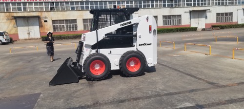 QINGONG QG65SL SKIP STEER LOADER