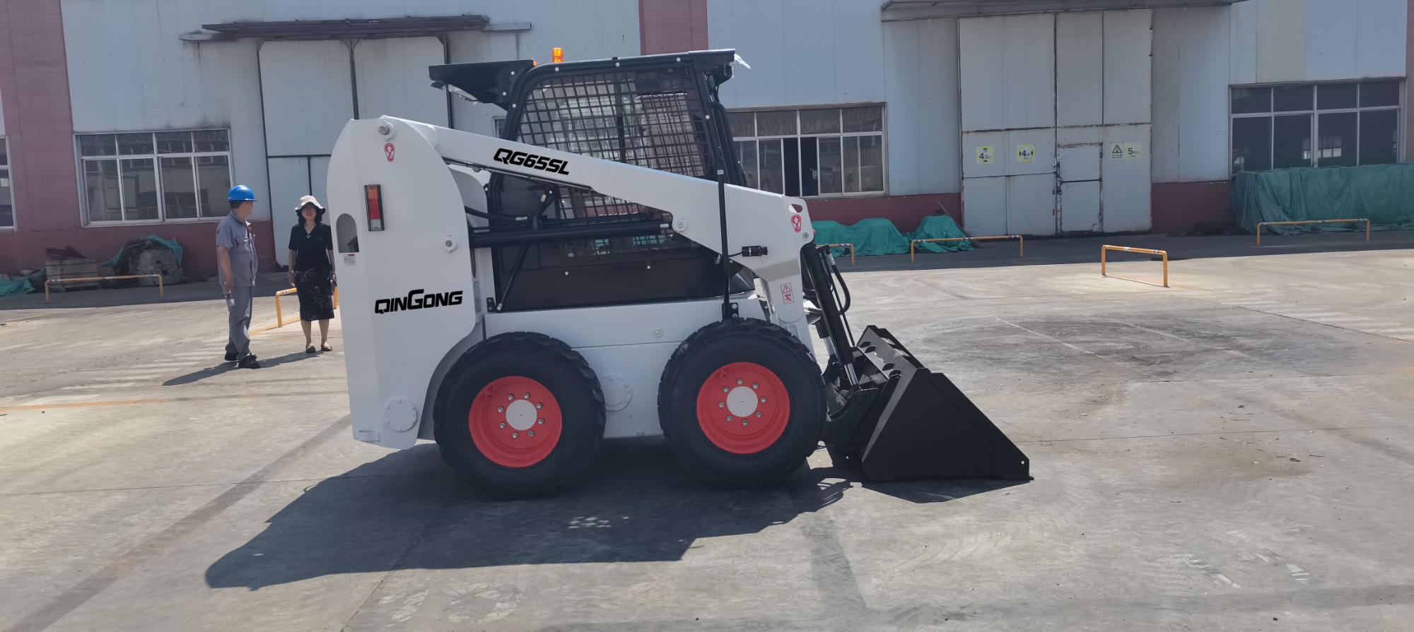 QINGONG QG65SL SKIP STEER LOADER