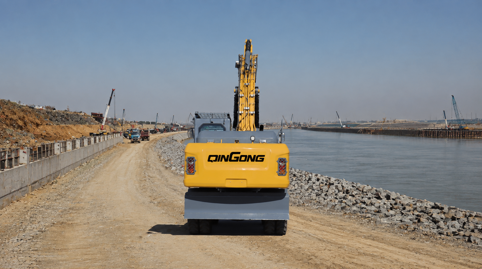 QINGONG QG-217WE WHEEL EXCAVATOR