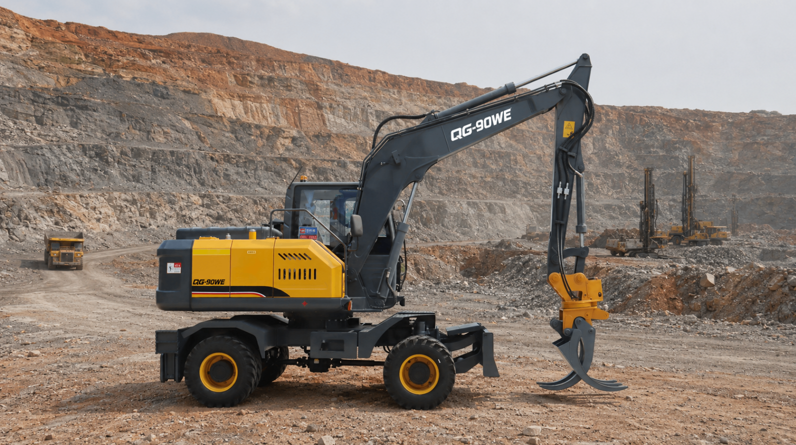 QINGONG QG-90WE WHEEL EXCAVATOR