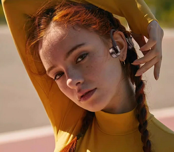 What are the benefits of bone conduction headphones?