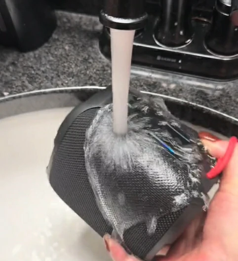 Waterproof Bluetooth Speaker