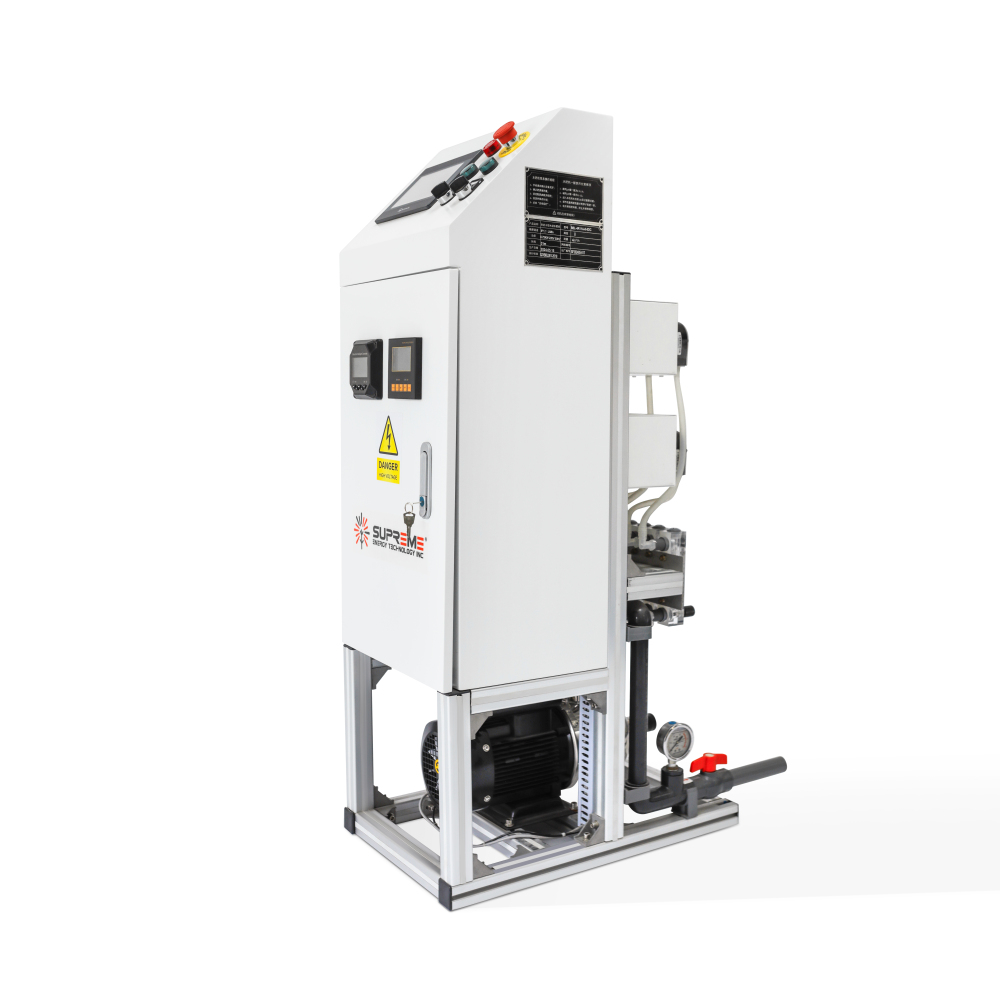Water and fertilizer machine