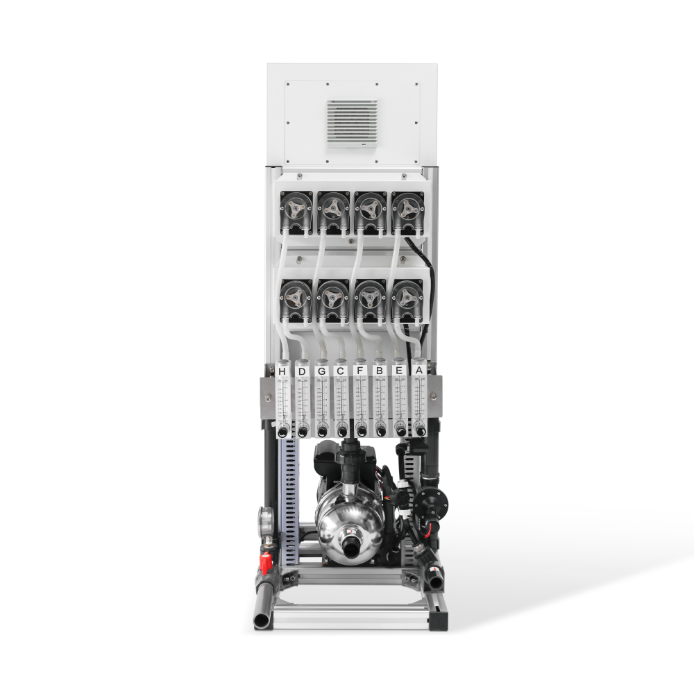 Water and fertilizer machine
