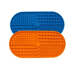 Silicone slow feeder licking pad for pet food dog cat mat with suction cups