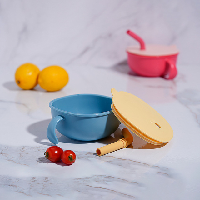 Plastic Baby feeding bowl silicone straw snacks bowls with suction cups