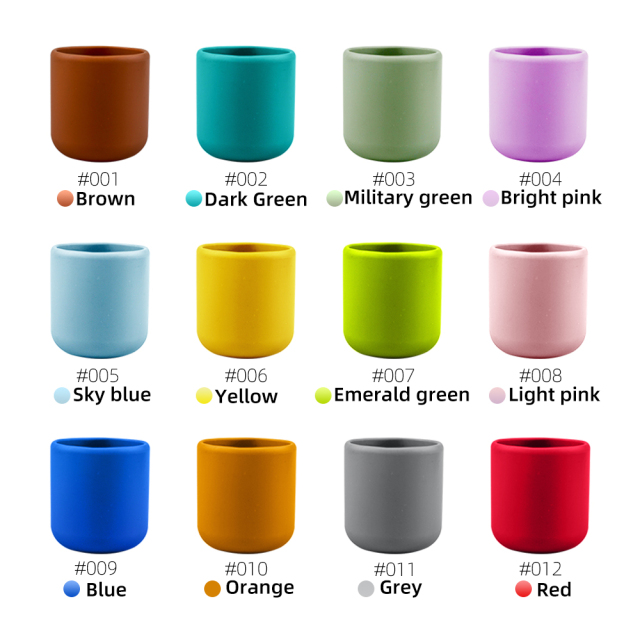 Silicone drinking cup for baby and toddlers