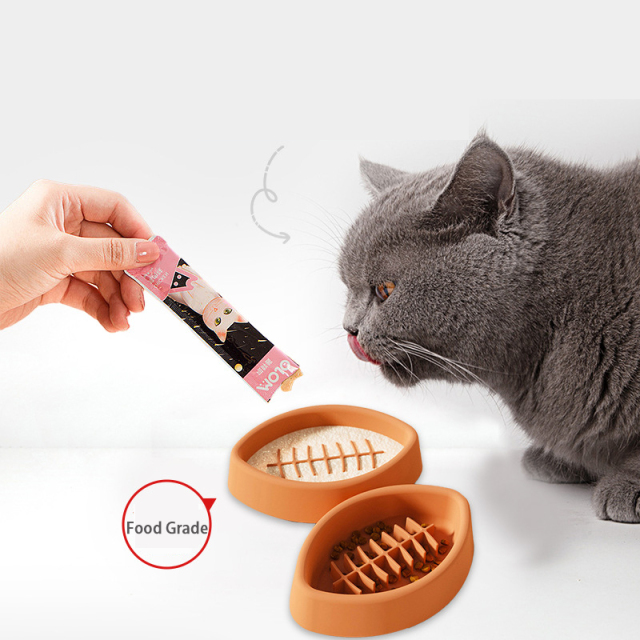 Silicone slow feeder bowls for dog cat food milk bowl