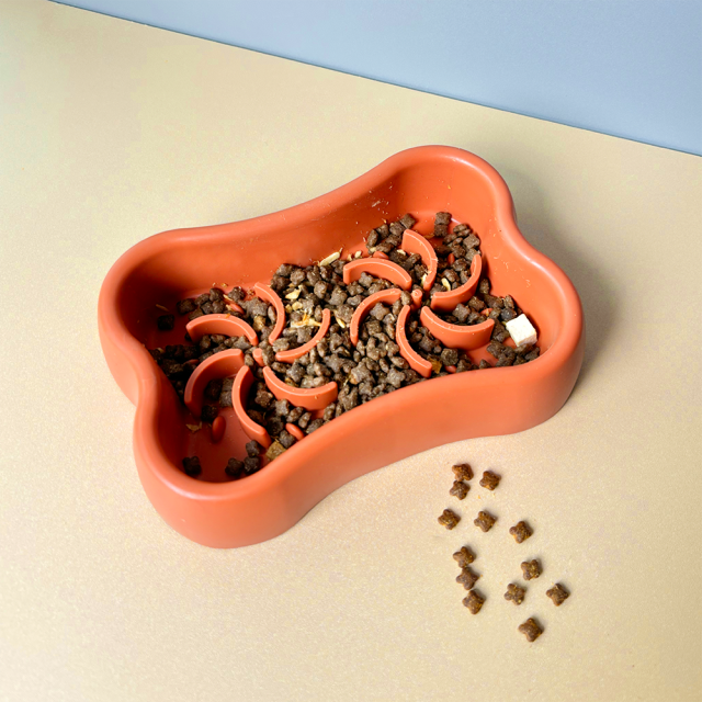 Accept Custom Logo Easy-to-Clean Silicone Slow Feed Dog Dish for Hygienic Eating Dish-washer Safe Feeding Bowl