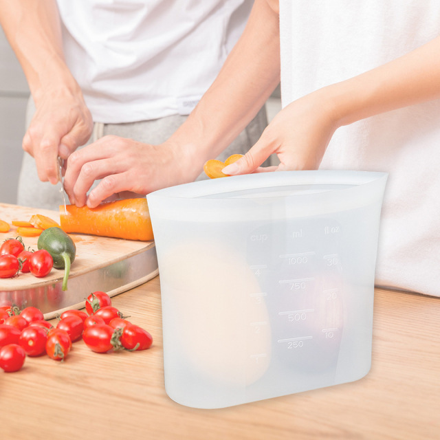 Wholesale Silicone freezer reusable bags fit for meat vegetables fruits