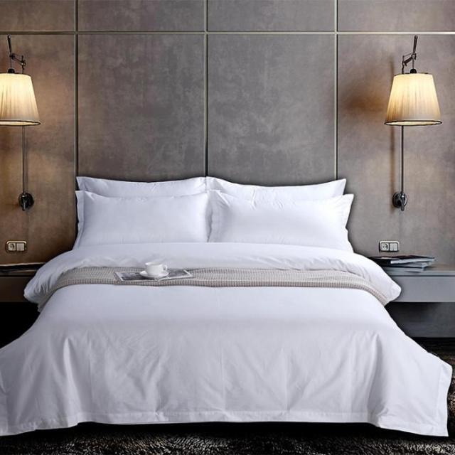 80s×80s Luxury Hotel Bedding Set - 100% Cotton Front View with Jet Loom Woven Finish | Linenara OEM Supplier