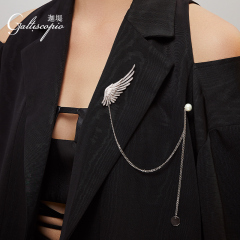 Brooch