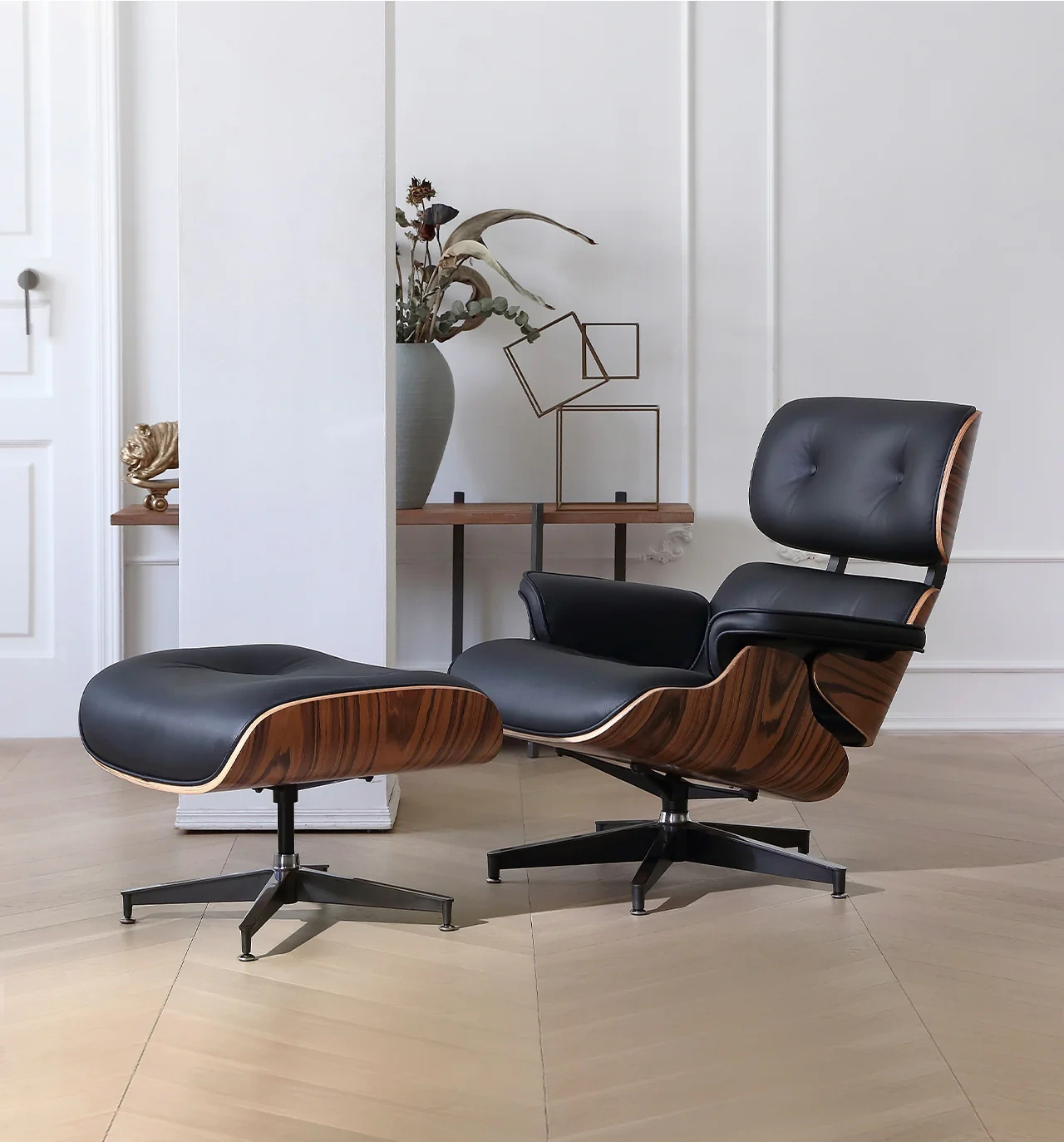 Lounge Chair & Ottoman