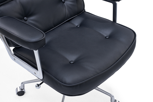 Executive Modern Office Chair