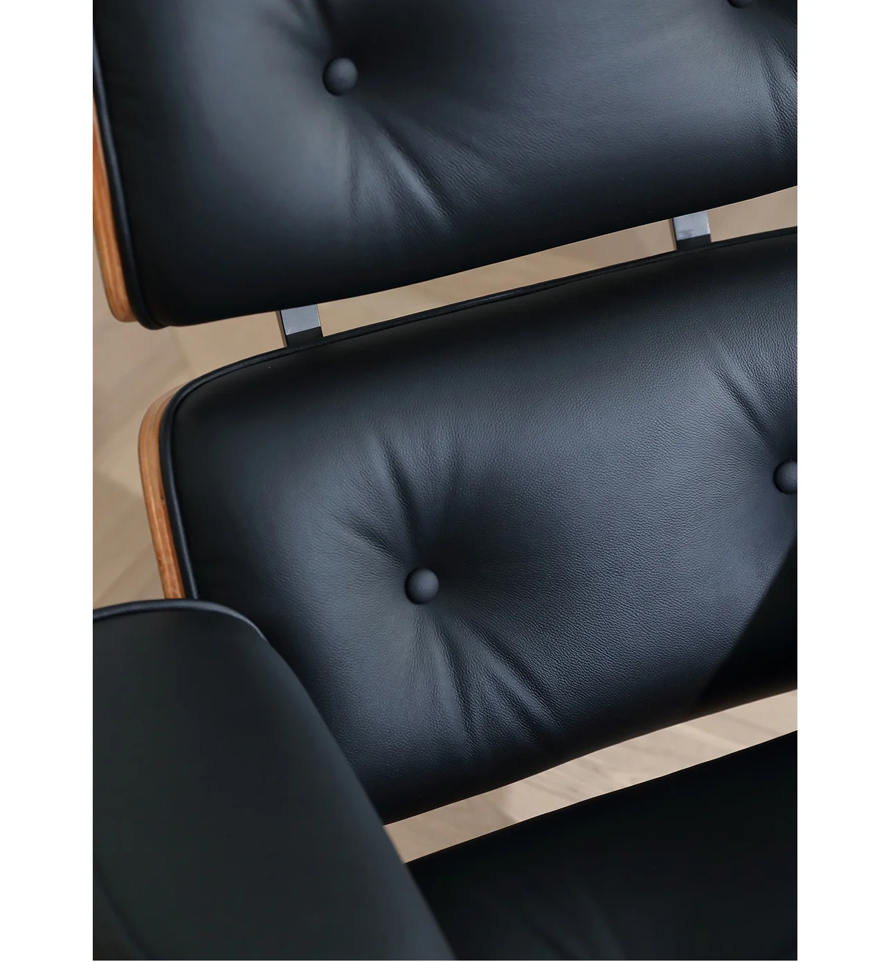 Lounge Chair & Ottoman