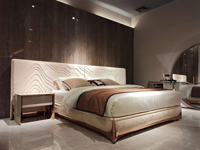 Luxury Textured Upholstered Matress with Metallic Base