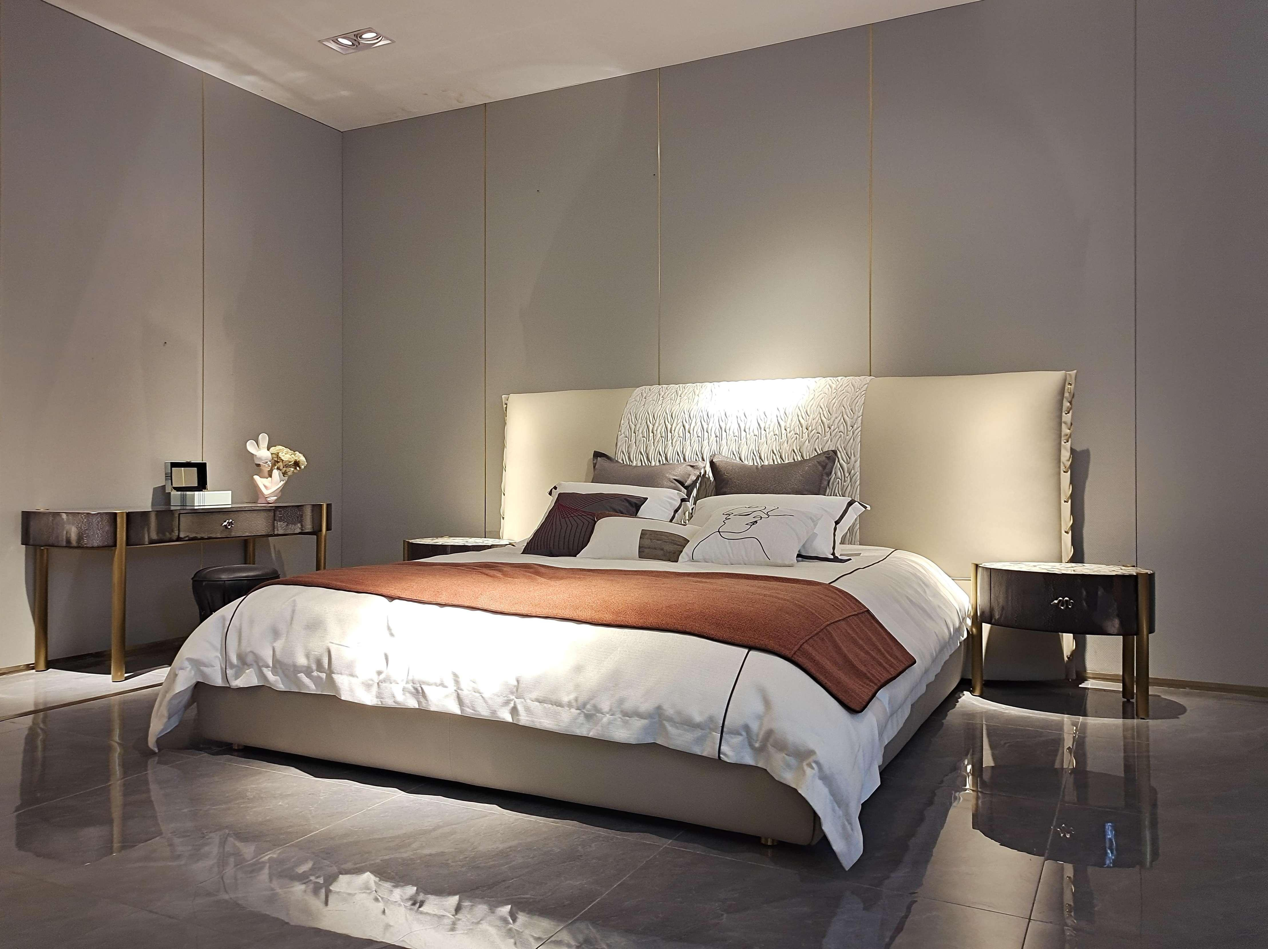 Luxury Upholstered Matress with Decorative Lacing