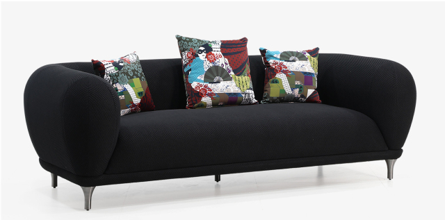 Sleek Black Upholstered Sofa with Decor Cushions for Leisure Space QY-S1941