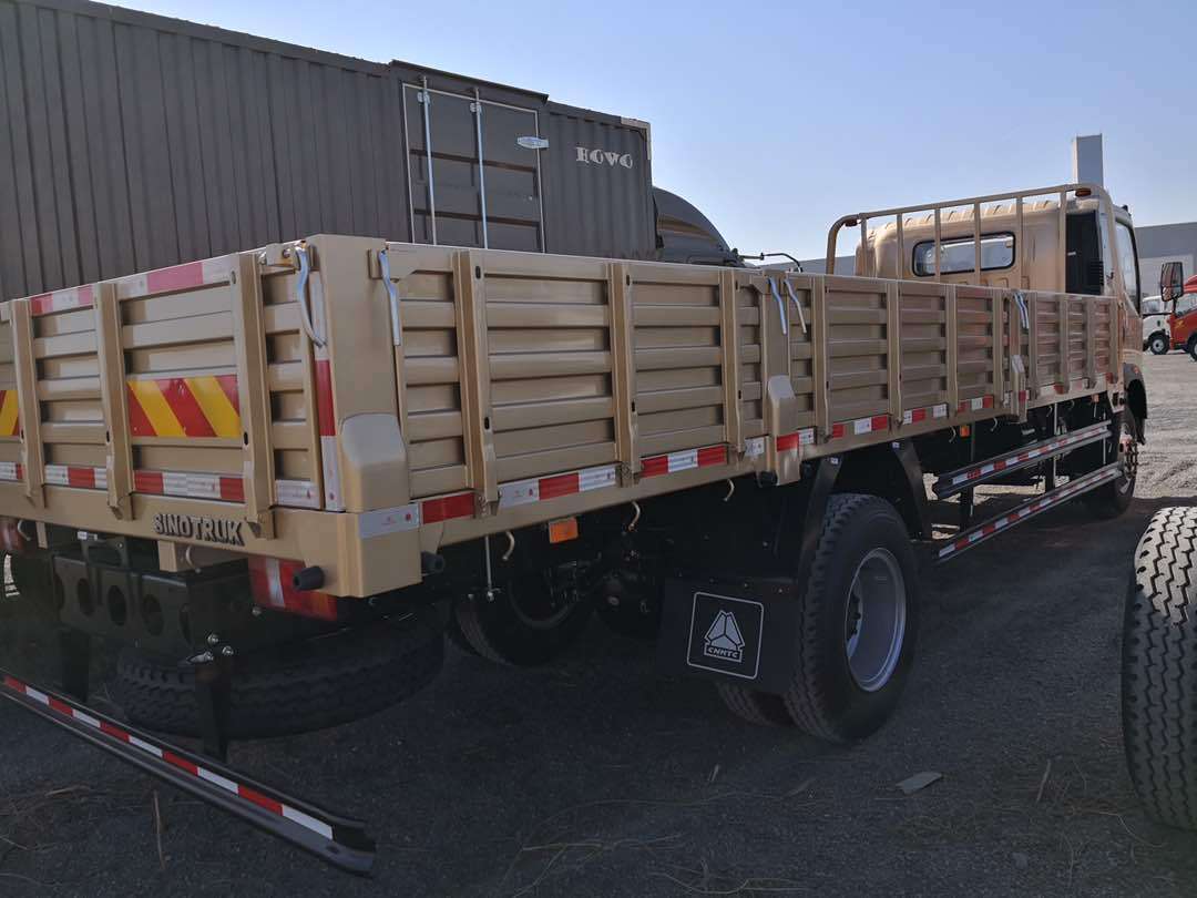 Sinotruk HOWO 4X2 Cargo Truck 15 ton