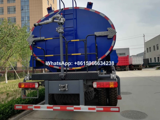 Sinotruk HOWO 6x4 20000L Water Bowser Truck/Water Sprinkler Truck