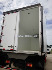 Sinotruk HOWO 4X2 Refrigerated freezer truck 10Ton