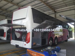 China 12.5 meters 3 axle Coach Bus 60-70 seats luxury bus