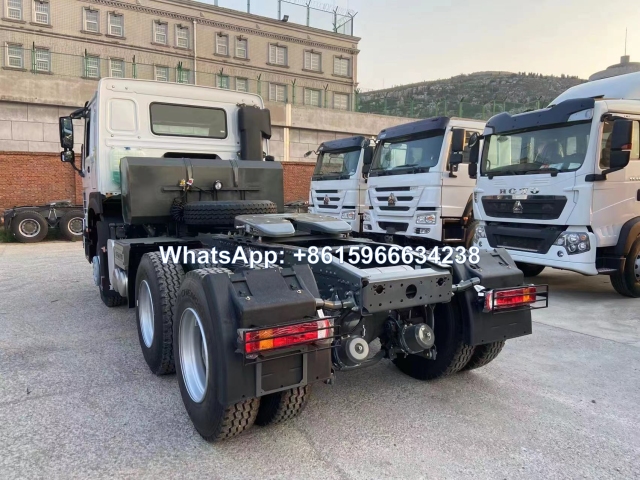 Sinotruk HOWO 6x4 Horse Truck 371HP sale