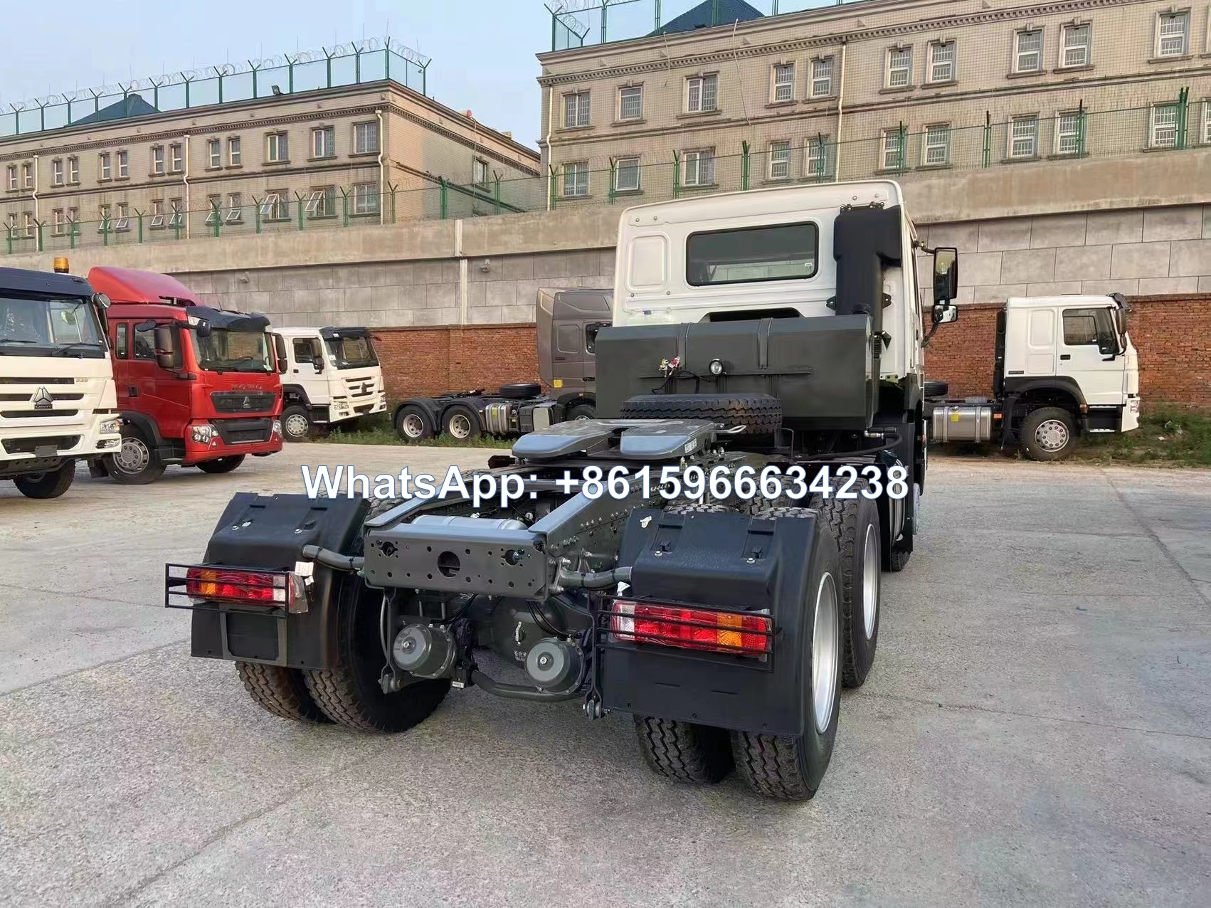 Sinotruk HOWO 6x4 Horse Truck 371HP sale