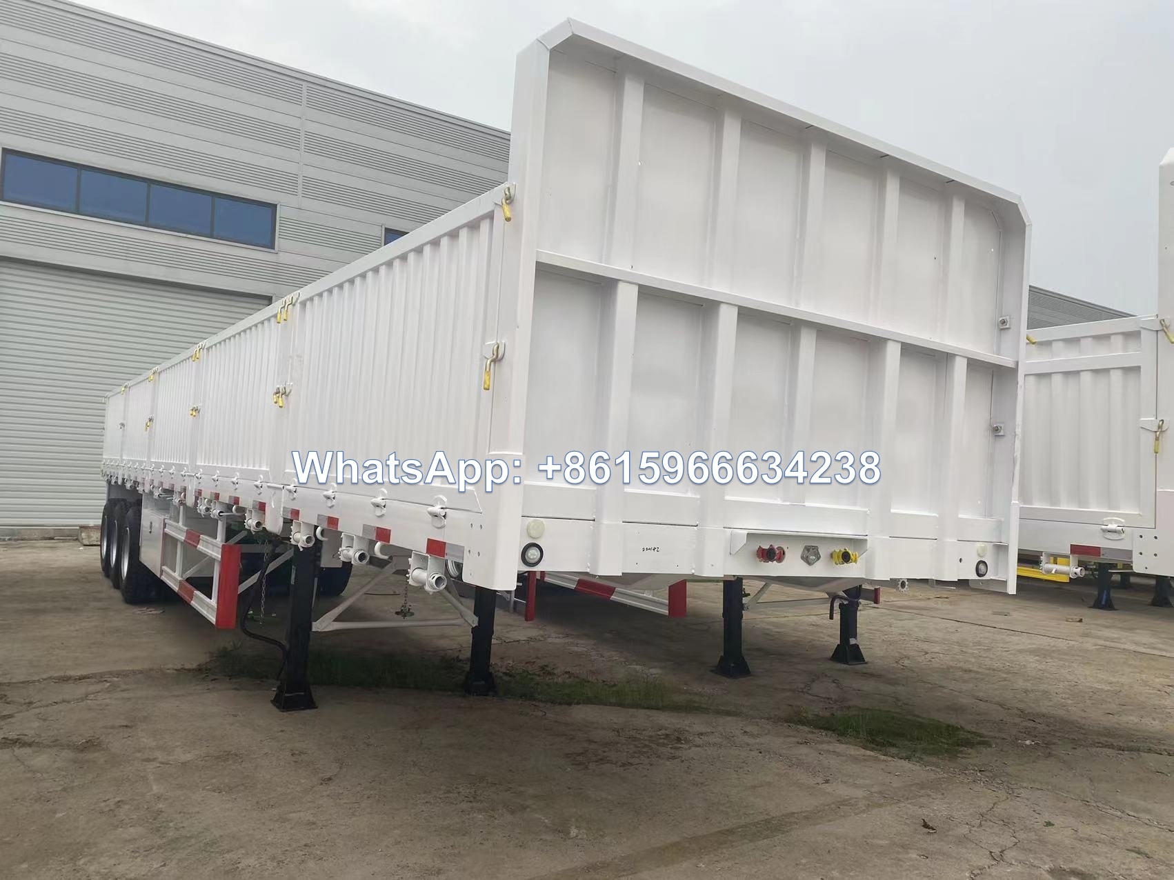 Strong Sinotruk 3 axle side wall cargo Trailers hot sale