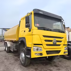 Used euro2 HOWO 6X4 20000liters oil Tank Truck fuel transport truck for sale