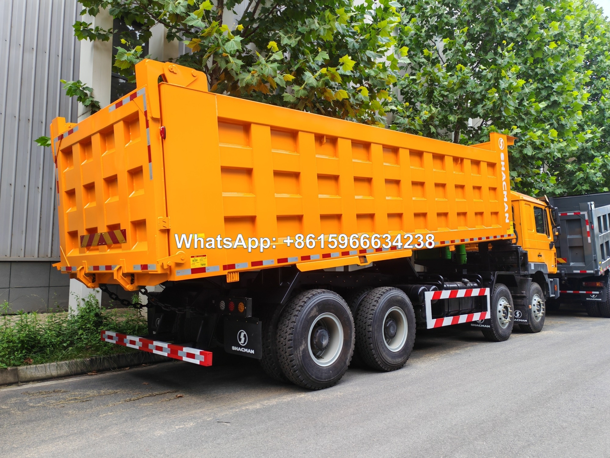 SHACMAN F3000 8x4 Mining dump trucks 380HP 400HP sale