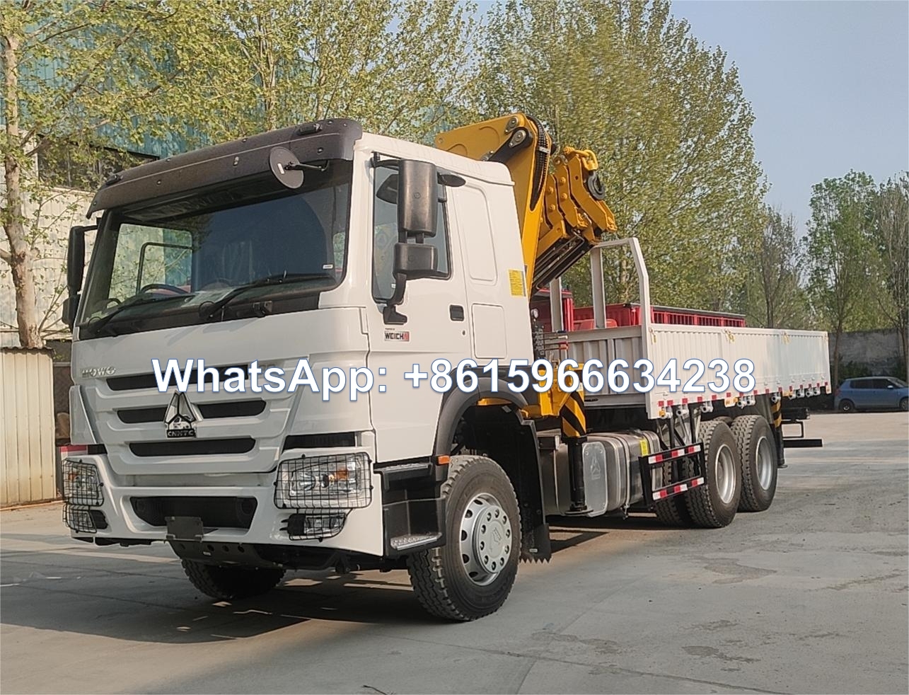 China Sinotruk Price Howo 10 wheelers Cargo truck with crane