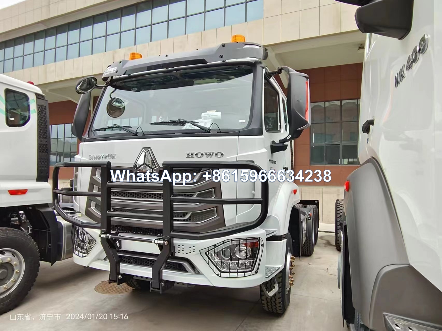 China factory Sinotruk HOWO 6x4 tractor trucks 400HP sale