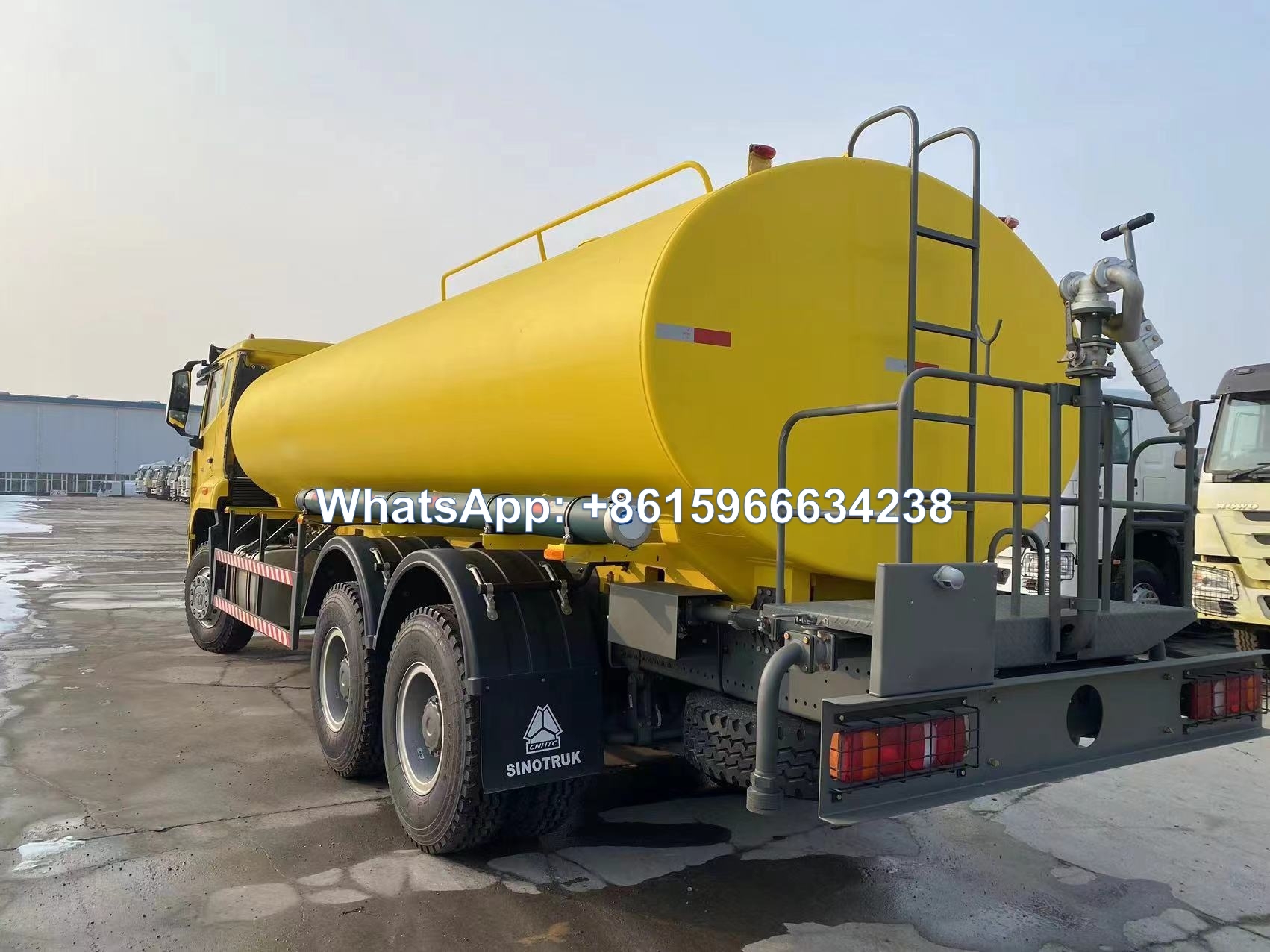China factory of Sinotruk HOWO 6x4 20000L Water tanker Trucks sale