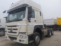 High roof cabin with two sleepers Sinotruk HOWO 6x4 tractor trucks sale