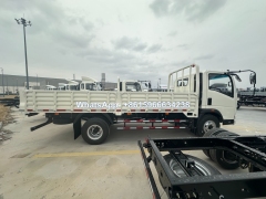 China factory SINOTRUK HOWO 4x2 cargo trucks 5 ton to 15 ton hot sale