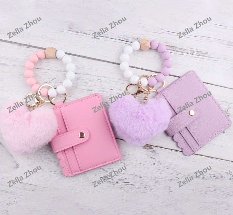 Zella Valentine‘s Day Cartoon plush love wallet with silicone beaded bracelet