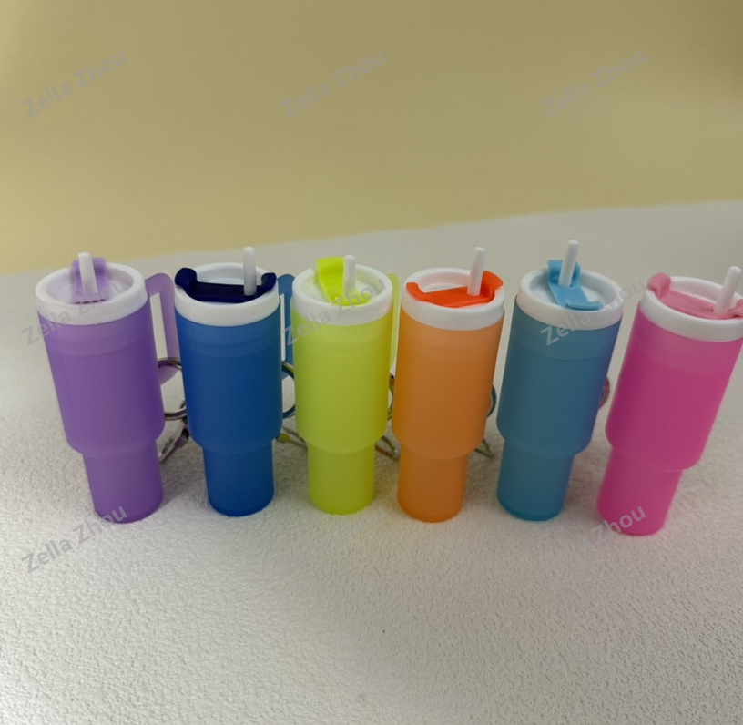 Zella Glow 40oz Tumbler keychain mixed types