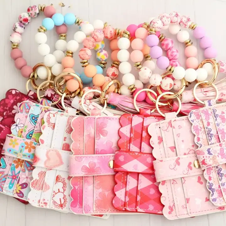 Valentine's Day PU Leather Heart Tassel Key Ring Card Holder Silicone Bead Mini Wallet Wristlet Keychain