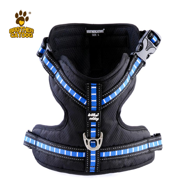 Manufacturing Dog Supplies / Wholesale Pet Supply /Global Horse & Dog Products Supply Chain / Made in Trianglewin
