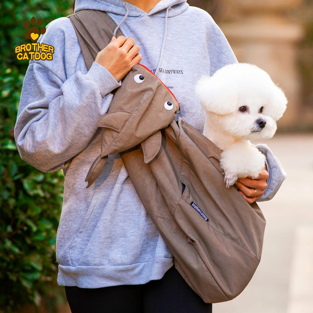 Best Dog Carrier Backpacks / Dog Backpack for small dogs / Hand -Free Backpack Pet Bag CAT DOG Carrier / Dog Items