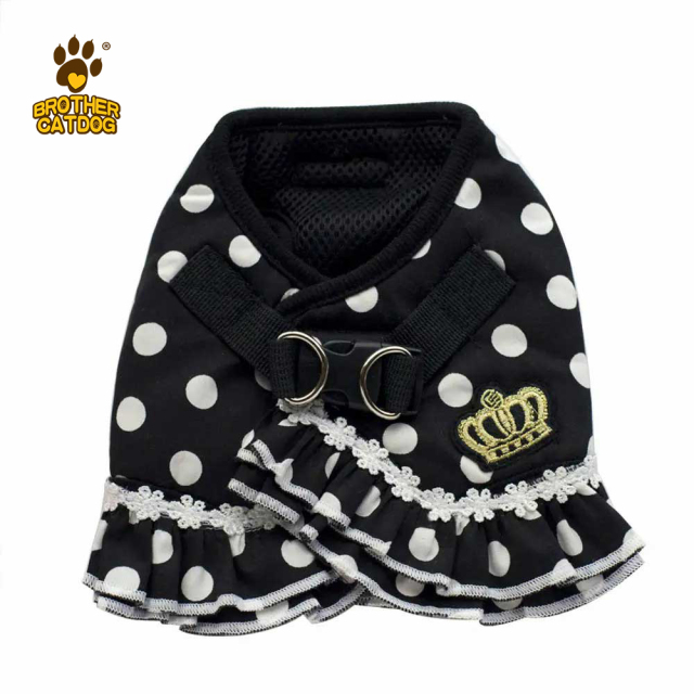 Comfortable harnesses for dogs of all breeds / Dog & puppy harnesses / Dog harness manufacturer