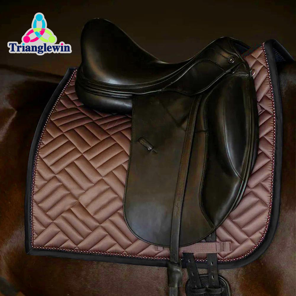 Wholesale Custom Horse Saddle Pad For Style And Comfort / Professional Horse Care Supplies / Equestrian Supplies