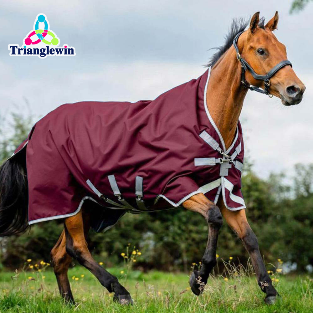 Protect Your Horse With Our Durable Horse Rugs / Custom Horse Blankets & Accessories / Waterproof fly rugs for horses