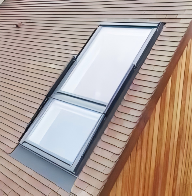 VILLA-90 skylight windows for sloping roof